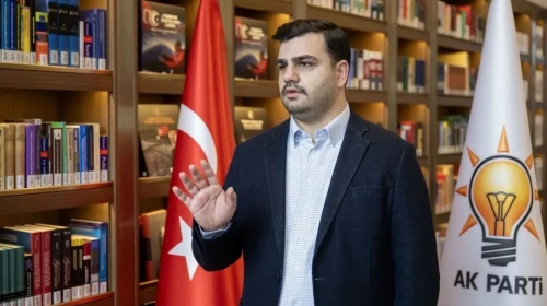 AK Parti Genel Sekreteri Eyüp Kadir İnan: Kimdir, Nereli ve Kaç Yaşında?