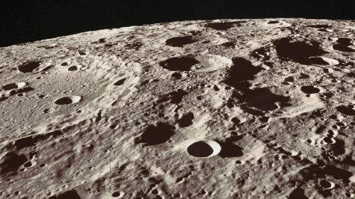 Çin'in Ay'da İki Yeni Mineral Bulduğu Açıklandı!