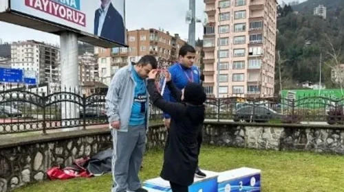 Rize'deki özel sporcular, Türkiye Şampiyonası İl Seçmeleri'nde büyük başarılar elde etti