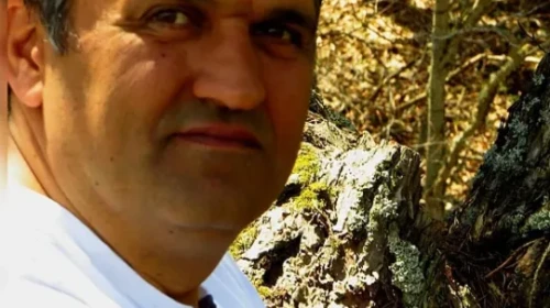 Niksar'da Eğitim Dünyası Yıkıldı: Öğretmen Mustafa Akça'nın Vefat Sebepleri Üzerine Soruşturma Başlatıldı