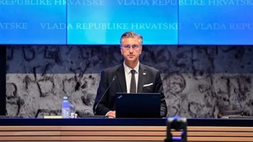 Başbakan Plenković: Demokrasi, şiddeti kabul etmez!