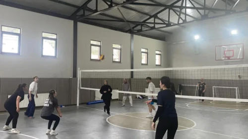 Rize Yeşilay, Gençlere Sağlıklı Yaşam Farkındalığı İçin Etkinlikler Düzenliyor