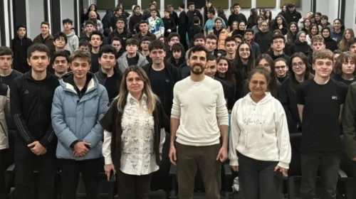 Rize TOBB Fen Lisesi'nde Dijital Sağlık Söyleşisi: Geleceğin Tıbbı Ele Alındı