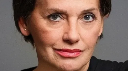 Nur Sürer: Türk Sinemasının Parlayan Yıldızı - Yaşı, Doğum Yeri ve Kariyeri Hakkında Bilgiler