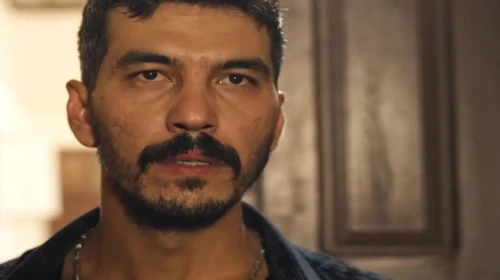 Halef Aşır öldü mü? Halef Aşır diziden mi ayrılıyor?