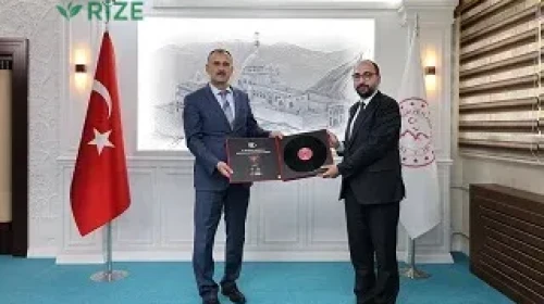 Vali Bozkurt, İletişim Başkanlığı Erzurum Bölge Müdürü Küçükece ile görüştü