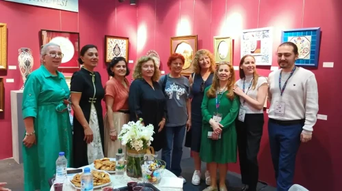 İzmir'de Sanat Rüzgarı Estiren Etkinlik: DenizBank III. İAAF İzmir Sanat Fuarı Yola Çıkıyor!