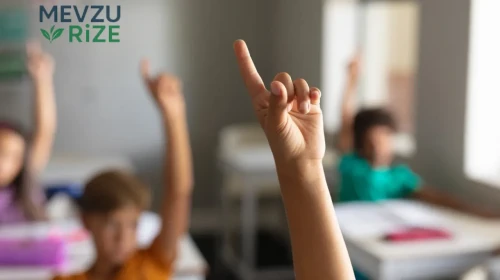 Kurban Bayramı Tatili Hakkında Bilgilendirme: 25 Mayıs 2026'da Okullar Tatil mi?