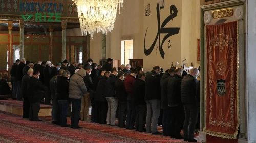 2026 Batman Bayram Namazı Saat Kaçta? İlçe İlçe Kurban Bayramı Namaz Saatleri Açıklandı