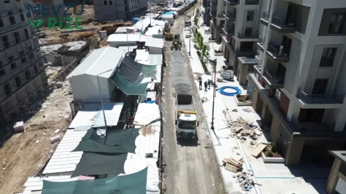 Akpınar yolunun bir bölümü bayram öncesi yaya trafiğine açıldı