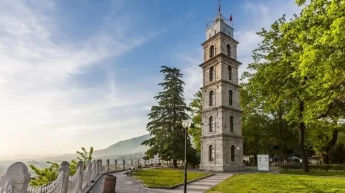 Tophane Saat Kulesi nerede? Tophane Saat Kulesi'ne nasıl gidilir?