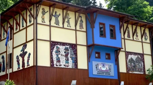 Karagöz Müzesi nerede?Karagöz Müzesi'ne nasıl gidilir?
