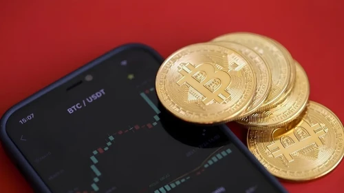 Kripto Piyasalarda Sarsıntı: Bitcoin 60 Bin Dolar Eşiğini Aşağıya İndi!