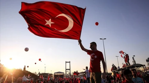 15 Temmuz Tatili: Hangi Gün, Kamu Daireleri Açık mı?