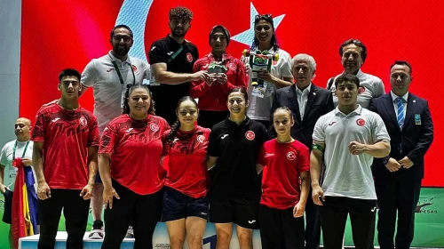 Milli haltercilerden dünya şampiyonasında 17 madalya