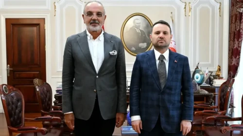 DEM Parti Ağrı Milletvekili Sırrı Sakık,Adalet Bakanı Akın Gürlek'i ziyaret etti