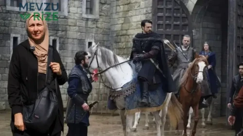 Dönem Dizilerinin Büyüleyici Etkisi: Amerikalı Kadın Müslümanlığa Adım Attı!