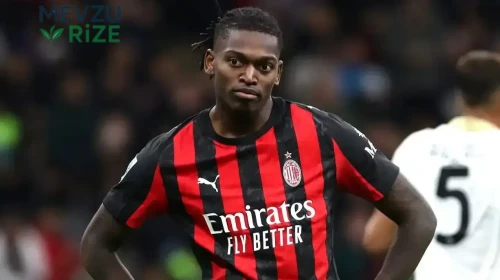 Rafael Leao kimdir? Rafael Leao Türkiye'ye mi transfer olacak? Rafael Leao kaç yaşında, nereli, boyu kaç? Rafael Leao hangi mevkide oynuyor?
