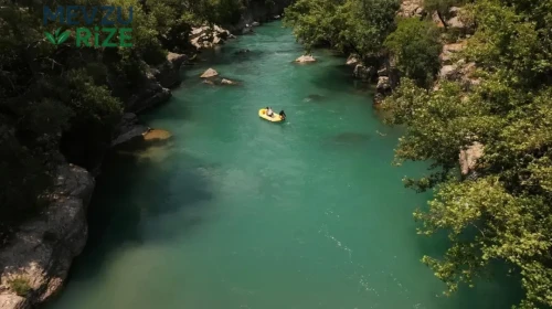 Doğanın Kalbinde: Manavgat'taki Köprülü Kanyon Milli Parkı'nın Eşsiz Güzellikleri!