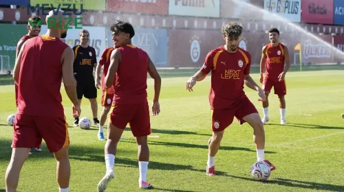 Galatasaray ile Yeni Sözleşme İmzaladı, Antrenmanlara Hızlı Başlangıç Yaptı!