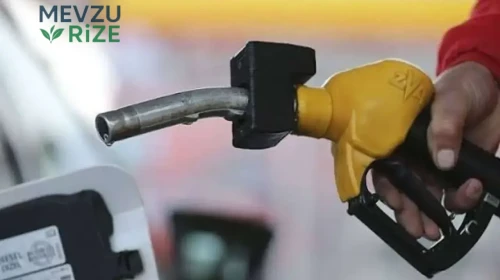 Motorin ve benzine bir seferde şok edici fiyat artışı! Tabelayı görenler gözlerine inanamadı!