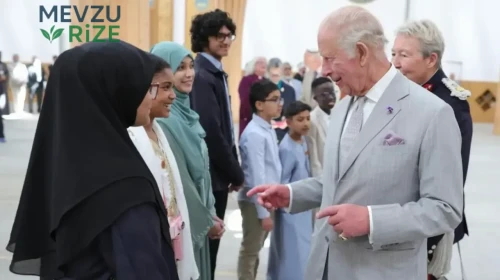 Kral III. Charles, Cambridge’de Ekolojik Tasarımın Öncüsü Olan İlk Avrupa Camisini Ziyaret Etti