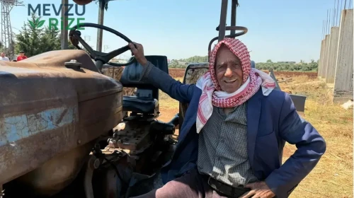50 Yıl Önce 2.500 Liraya Sahip Olunan Yarım Asırlık Traktörle 300 Dönüm Arazi Edindi!