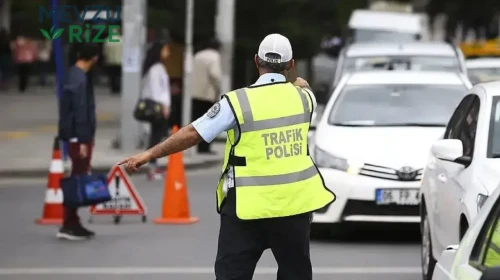Trafikte Riskli Sollama Yapan Sürücüye Rekor Üstü Ceza!