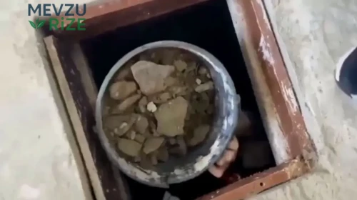 Samsun'da akılalmaz define kazısı! Halının altından 2,5 metrelik çukur çıktı