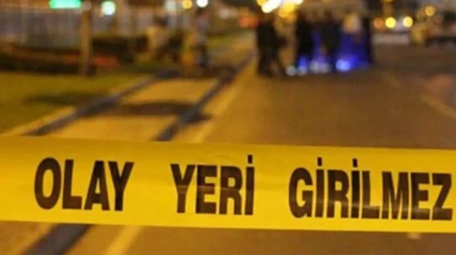 Akyazı'da 19 yaşındaki kadın, bebeğinin çöp konteynerine bırakıldığını iddia ederek şikayetçi oldu.