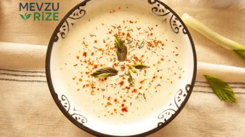 Sofraların Yıldızı: Yoğurt Çorbası için Kolay ve Pratik Tarif!