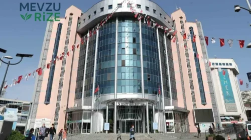 İzmit Belediye Başkanı Hürriyet'in Gözaltı Görüntüleri Ortaya Çıktı: Ekşi Yemedim ki Karnım Ağrısın!