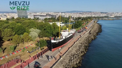Samsun'da Bandırma Gemi Müzesi karadan yürütüldü