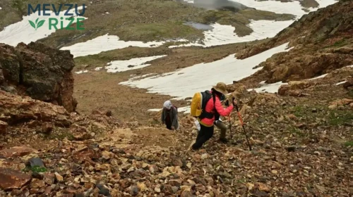 3 Bin 149 Metrelik Derinlikte Gizli Bir Hüzün: Bir Tabur Askerinin Göl Altında Saklı Şehadet Hikayesi