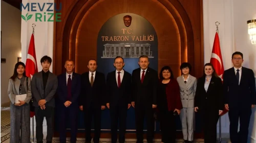Çin Büyükelçisi Jiang Xuebin, Trabzon Valiliği'ni Ziyaret Etti