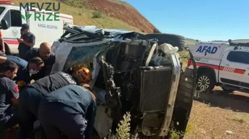 Sivas'ta trafik kazası: Şarampole devrilen otomobilde 1 kişi hayatını kaybetti, 3 kişi yaralandı