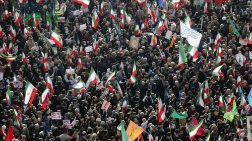 İran'da Ocak'taki protestolara ilişkin davada iki kişi idam cezasına çarptırıldı!