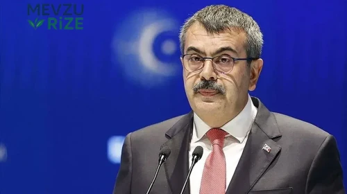 Eğitim İş Sendikası'ndan Yusuf Tekin'e Sert Eleştiri: Siyasi Tercihlerin Meşrulaştırılmasına Yönelik Bir Girişim