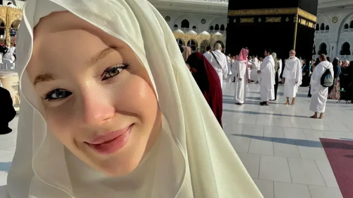 Fatma Soydaş’ın Aşk Hayatı: Efe Beycan ile Aralarındaki Bağ Nedir?