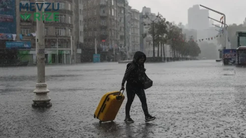 İstanbul'a Tarih Verildi: Gök Gürültülü Sağanak Yağış Yolda!