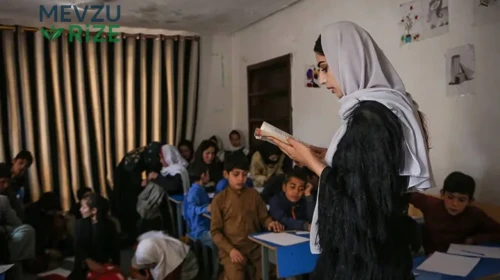Afganistan'da Kadınların İş Hayatındaki Rolü Tehlikede: Ücretli Çalışma Fırsatları Azalıyor
