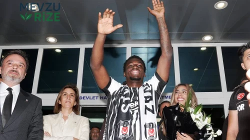 Ernest Poku İstanbul'a Adım Attı: Yeni Forma Numarası Açıklandı