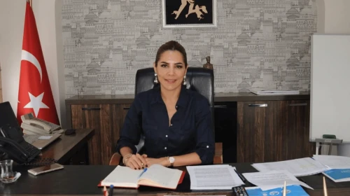 Gazeteci Duygu Öksüz Canova son yolculuğuna uğurlandı