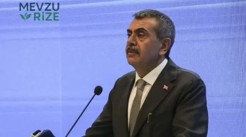 Milli Eğitim Bakanı Tekin açıkladı: Ara tatil devam edecek mi, kalkıyor mu?