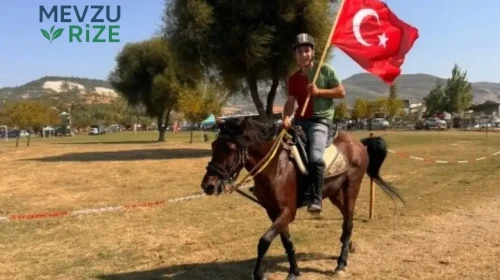 Tavşanlı'nın 'Kuyumcu' Atı, Bigadiç'teki Rahvan Yarışları'nda Birincilikle Göz Doldurdu!