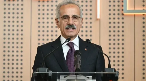 Bakan Uraloğlu'ndan Adapazarı-Serdivan Tramvay Hattı ile İlgili Önemli Açıklama!