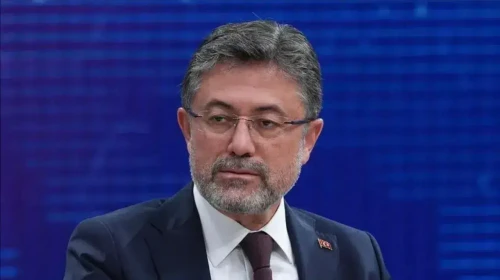 Bakan Yumaklı: Yetiştiricilerden aşı ve kimliklendirme ücreti alınmayacak