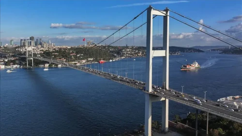 Berlin Eyalet Başbakanı Elif Eralp kimdir? Nereli ve kaç yaşında?