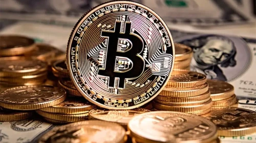 Bitcoin Fiyatı İçin 300 Bin Dolar Tahmini: Kripto Para Pazarında Beklentiler Yükseliyor!