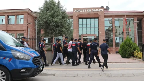 Çorum'da yasa dışı bahis ve kumar darbesi : 8 tutuklama